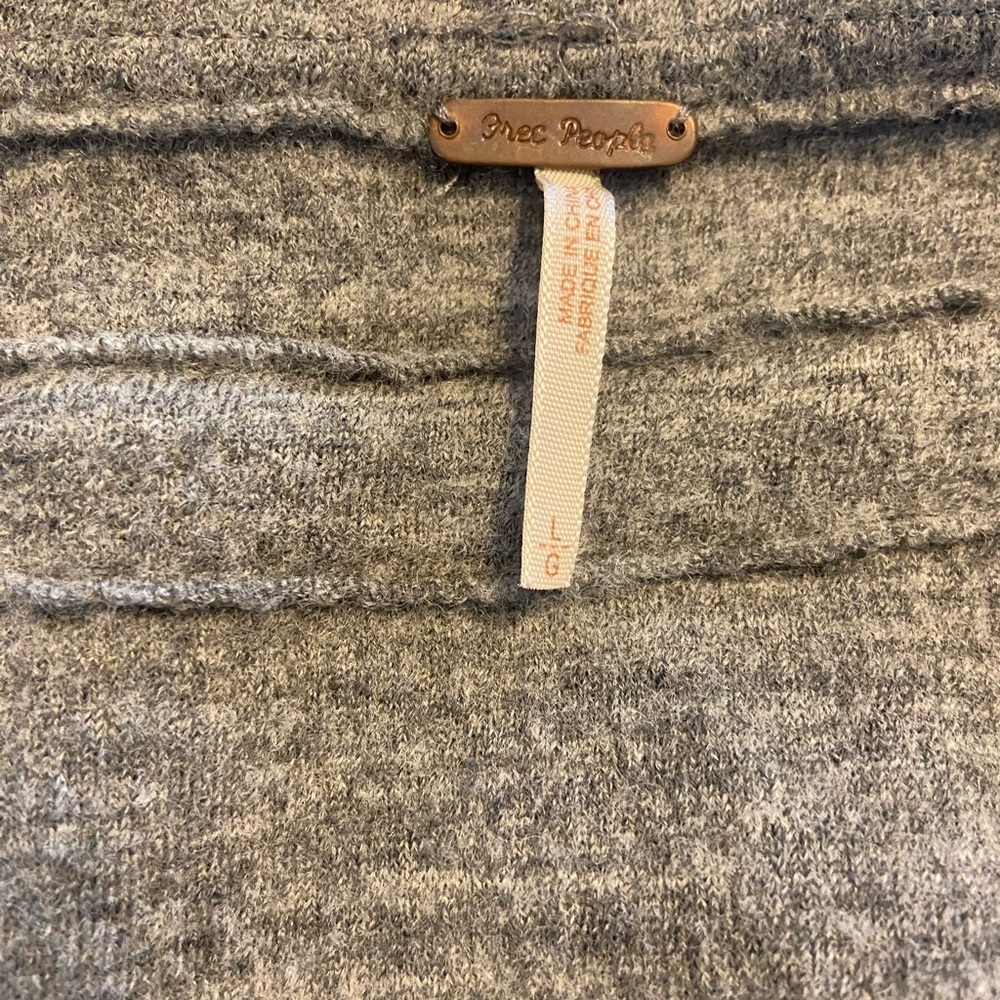 Free People Hooded Jacket Sz L Gray 100% Wool Long Sleeve Cinch Front Draped - Picture 4 of 9